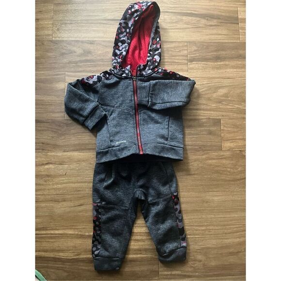 Boys black/grey/white tracksuit 12M - Picture 1 of 5